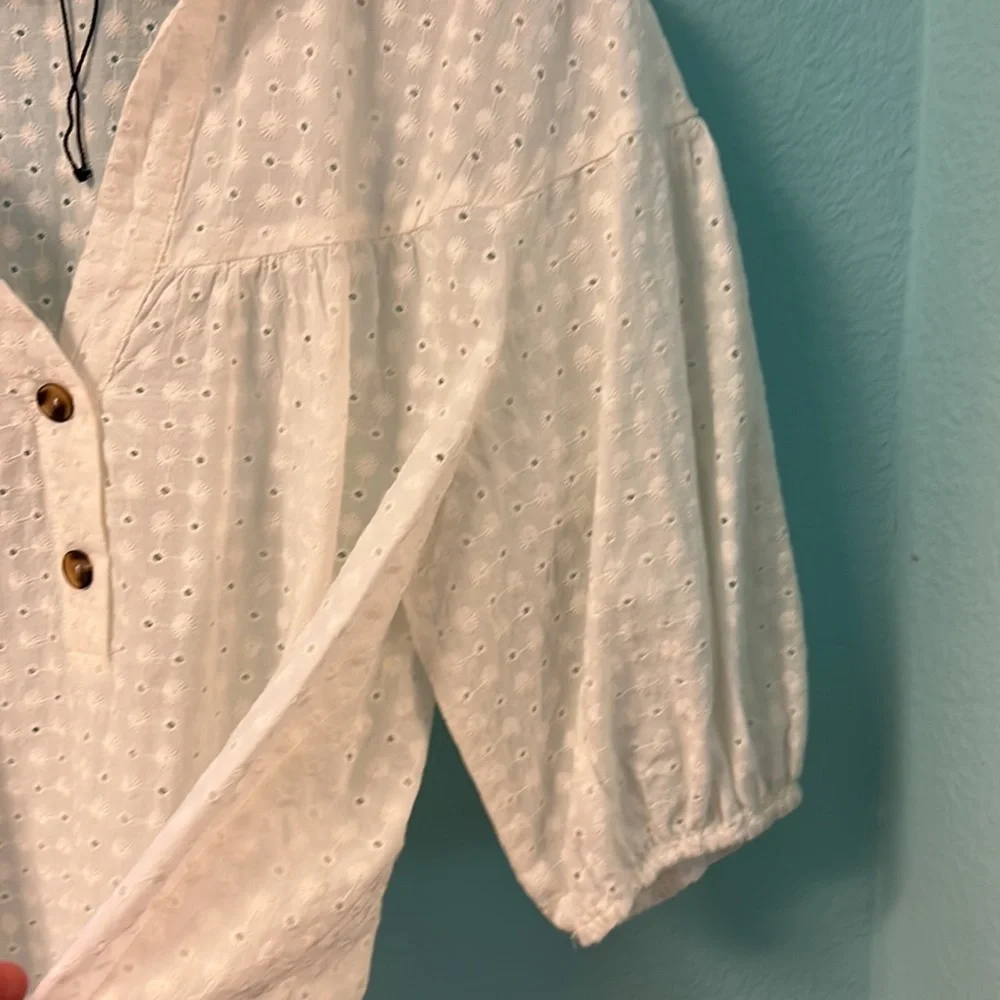 NWOT Zara Eyelet Top